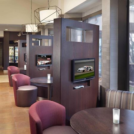 Courtyard By Marriott Raleigh Midtown Hotel Bagian luar foto