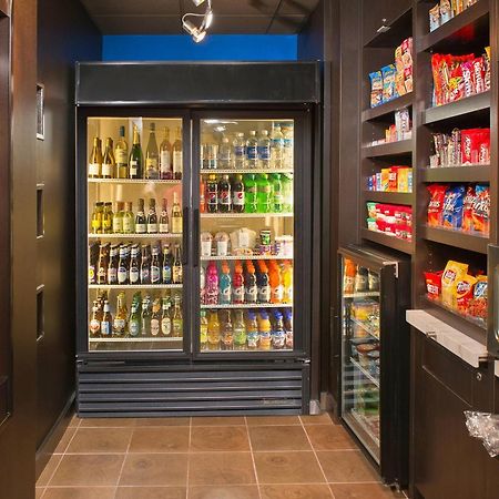 Courtyard By Marriott Raleigh Midtown Hotel Bagian luar foto