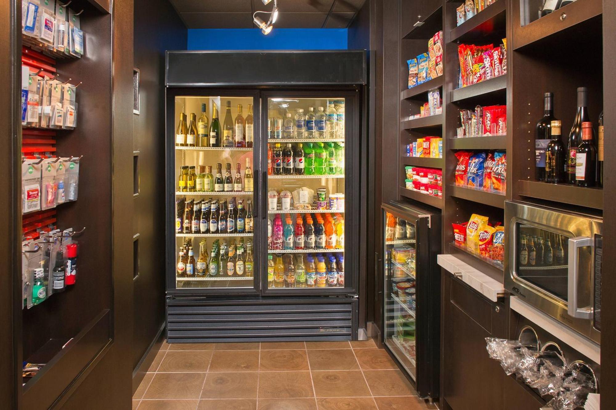 Courtyard By Marriott Raleigh Midtown Hotel Bagian luar foto