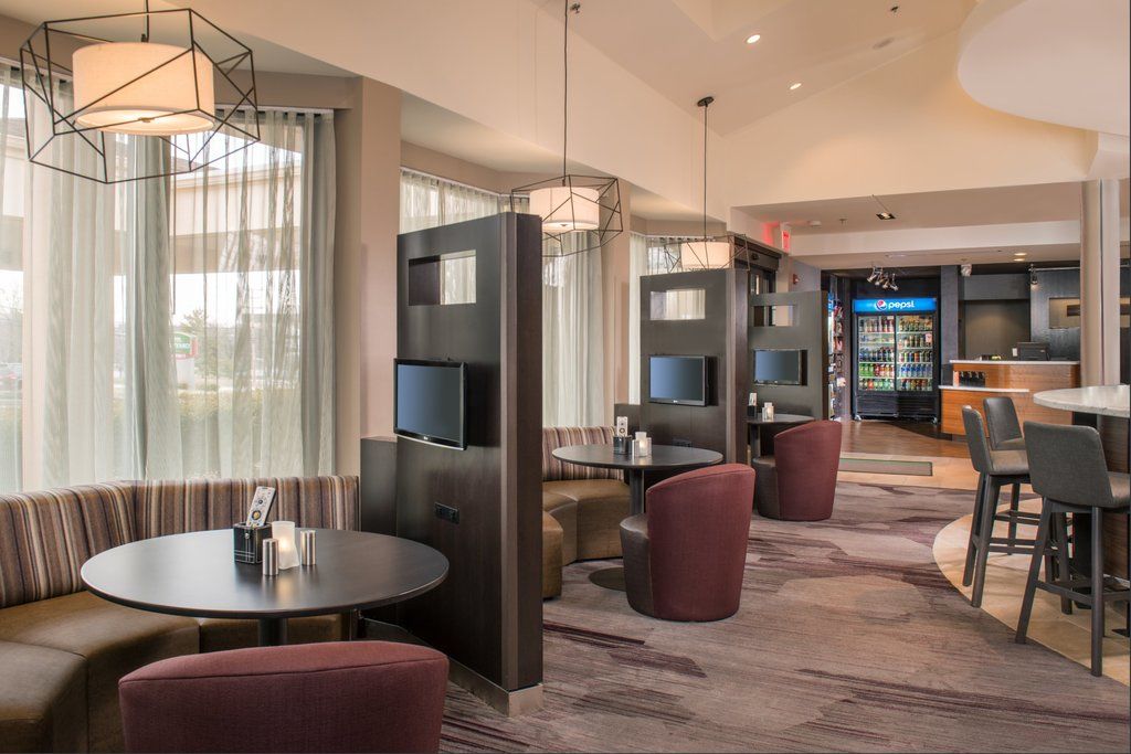 Courtyard By Marriott Raleigh Midtown Hotel Bagian luar foto