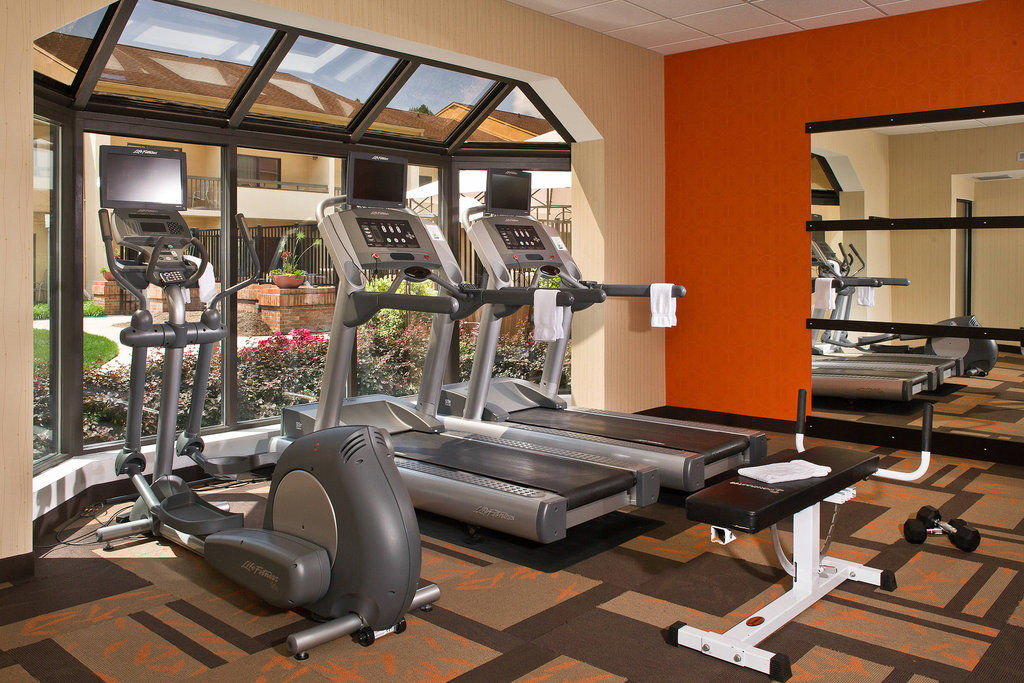 Courtyard By Marriott Raleigh Midtown Hotel Bagian luar foto